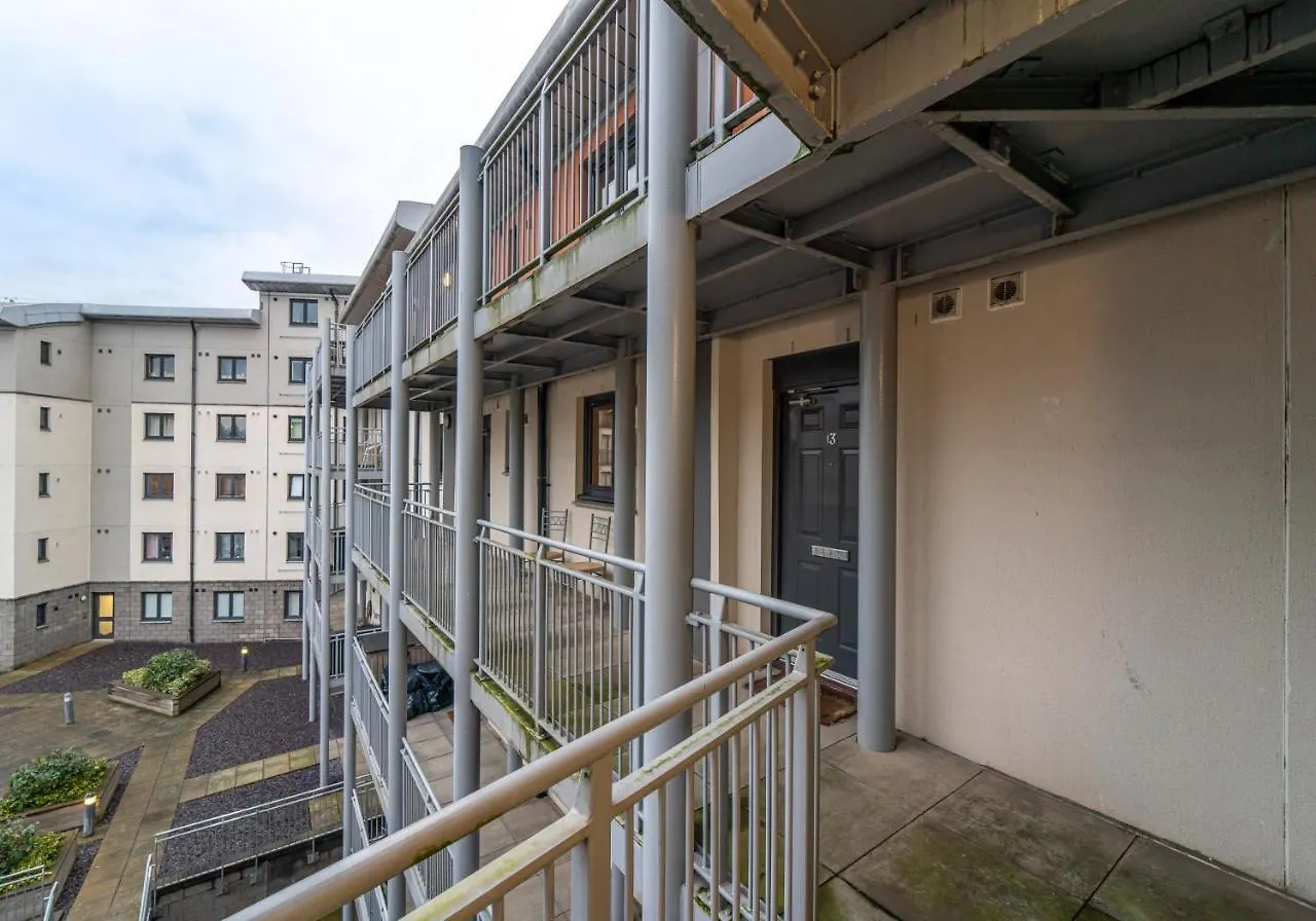 The New Lochend Park View Residence Edinburgh Apartment